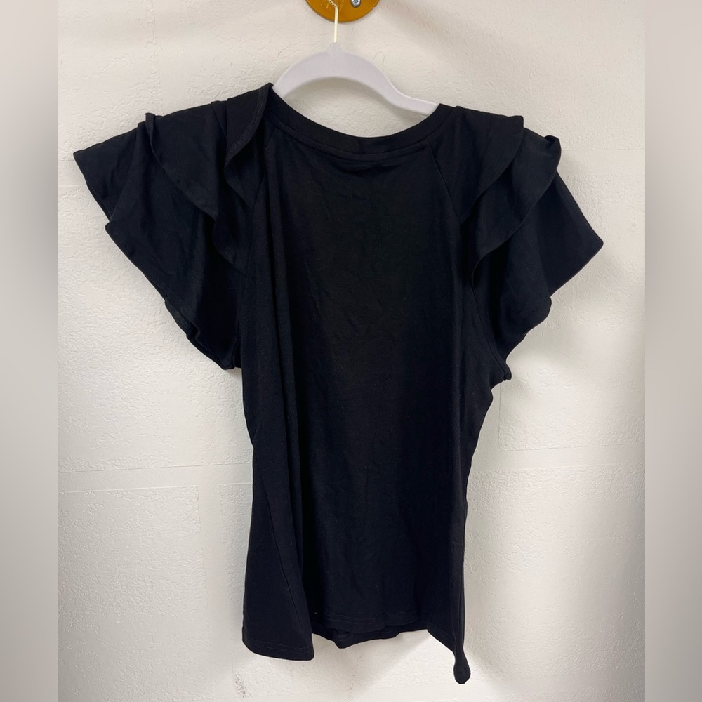 Simple black tee - Picture 2 of 2